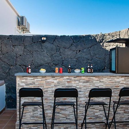 Villa Vista Reina - Luxury 6 Bedroom - Heated Pool- Views - Pool Table - Vista Lobos - Playa Blanca Exterior photo